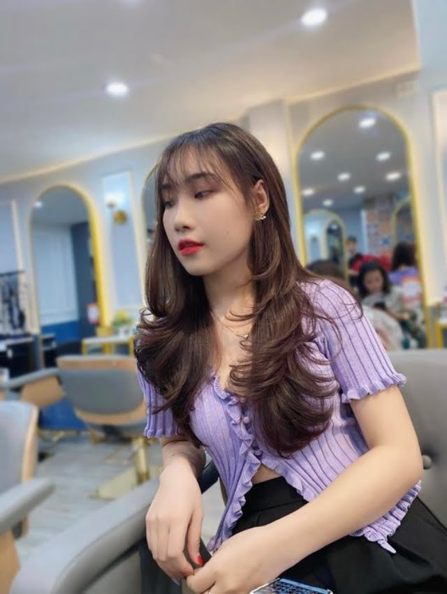 Hạn chế gội đầu sau khi mới tẩy nhuộm