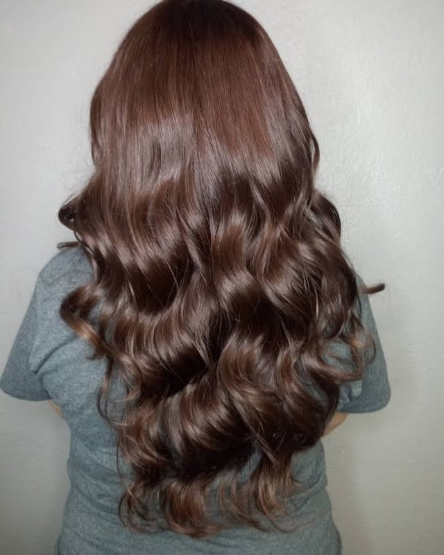 Màu nâu socola đơn giản